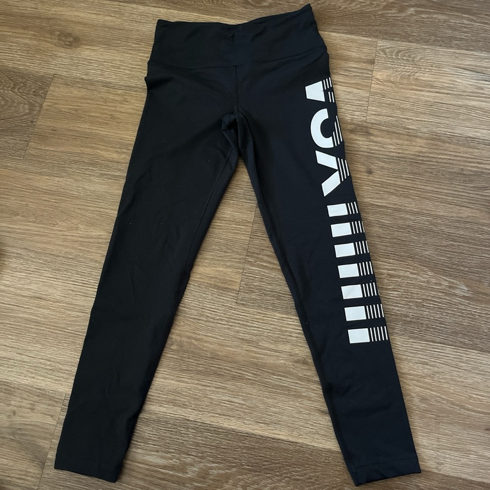 Victoria’s Secret leggings